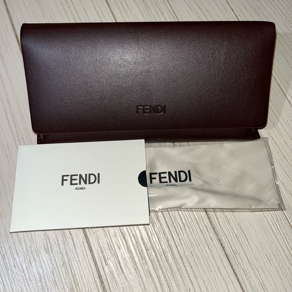 NWOT Authentic Fendi Oversized Square Shape Sunglasses - Picture 5 of 12